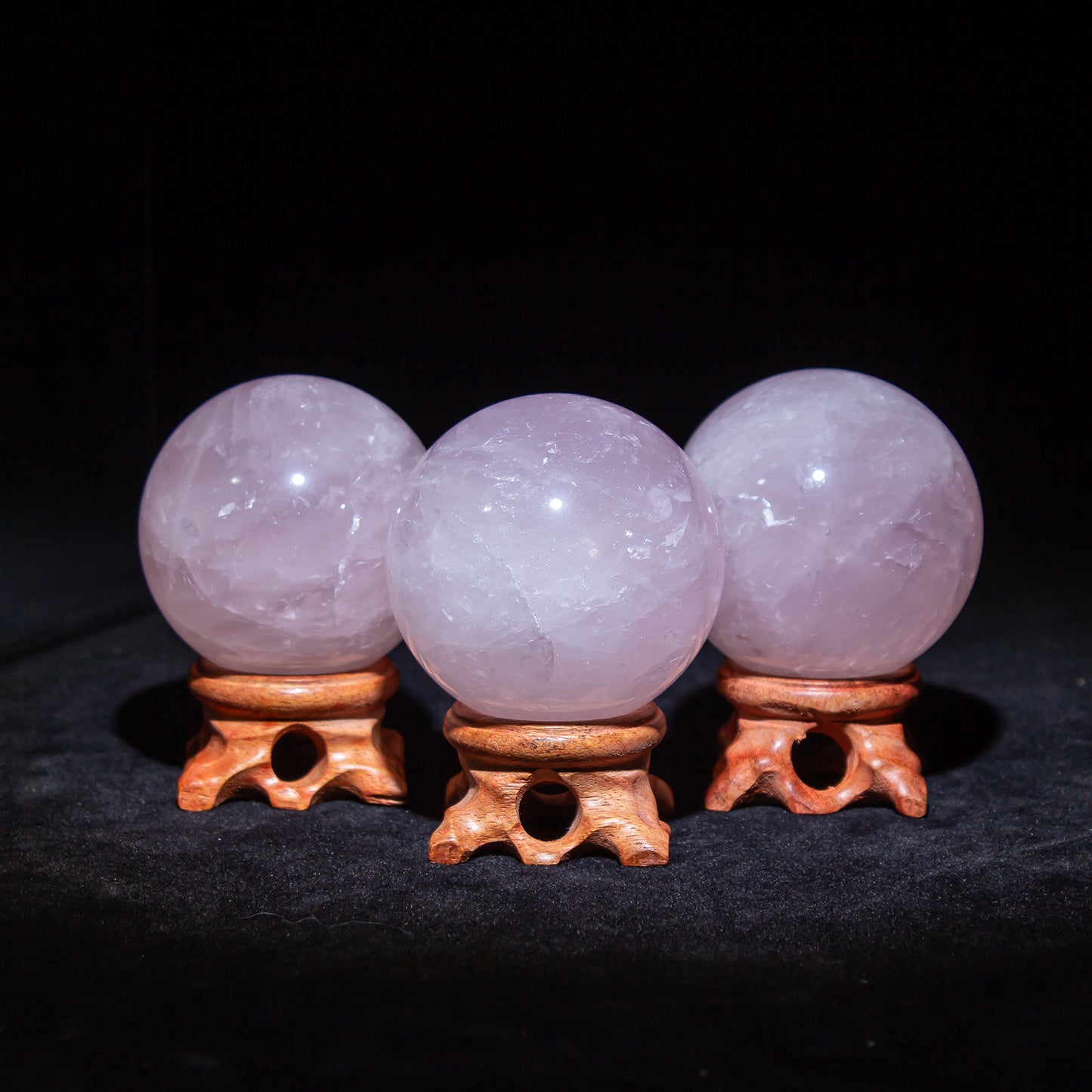 ローズクォーツ　スフィア